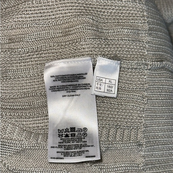 Brooks Brothers Cable Knit Sweater - Picture 9 of 10